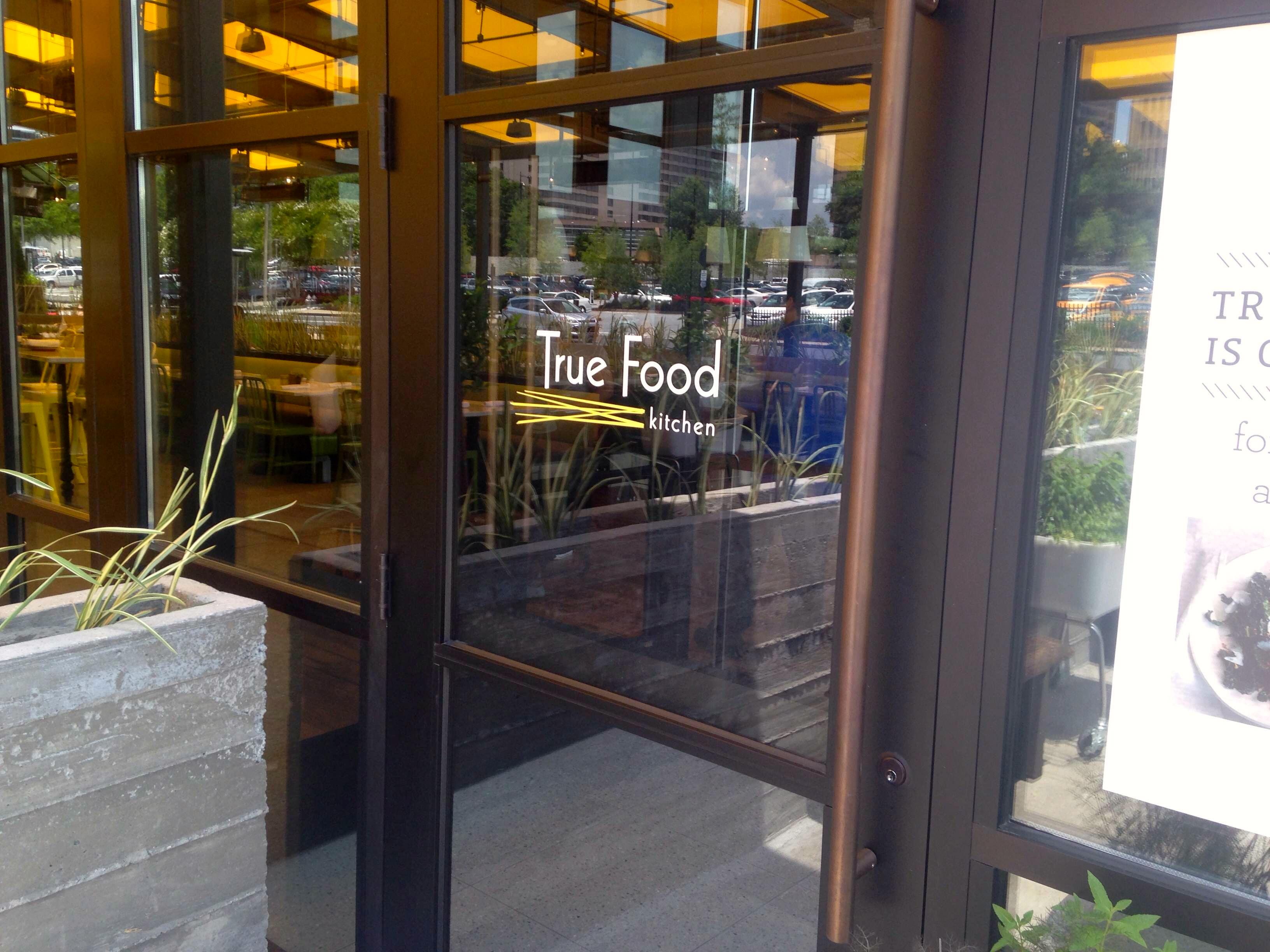 Date Night Extra: True Food Kitchen Grand Opening – Friday Date Night
