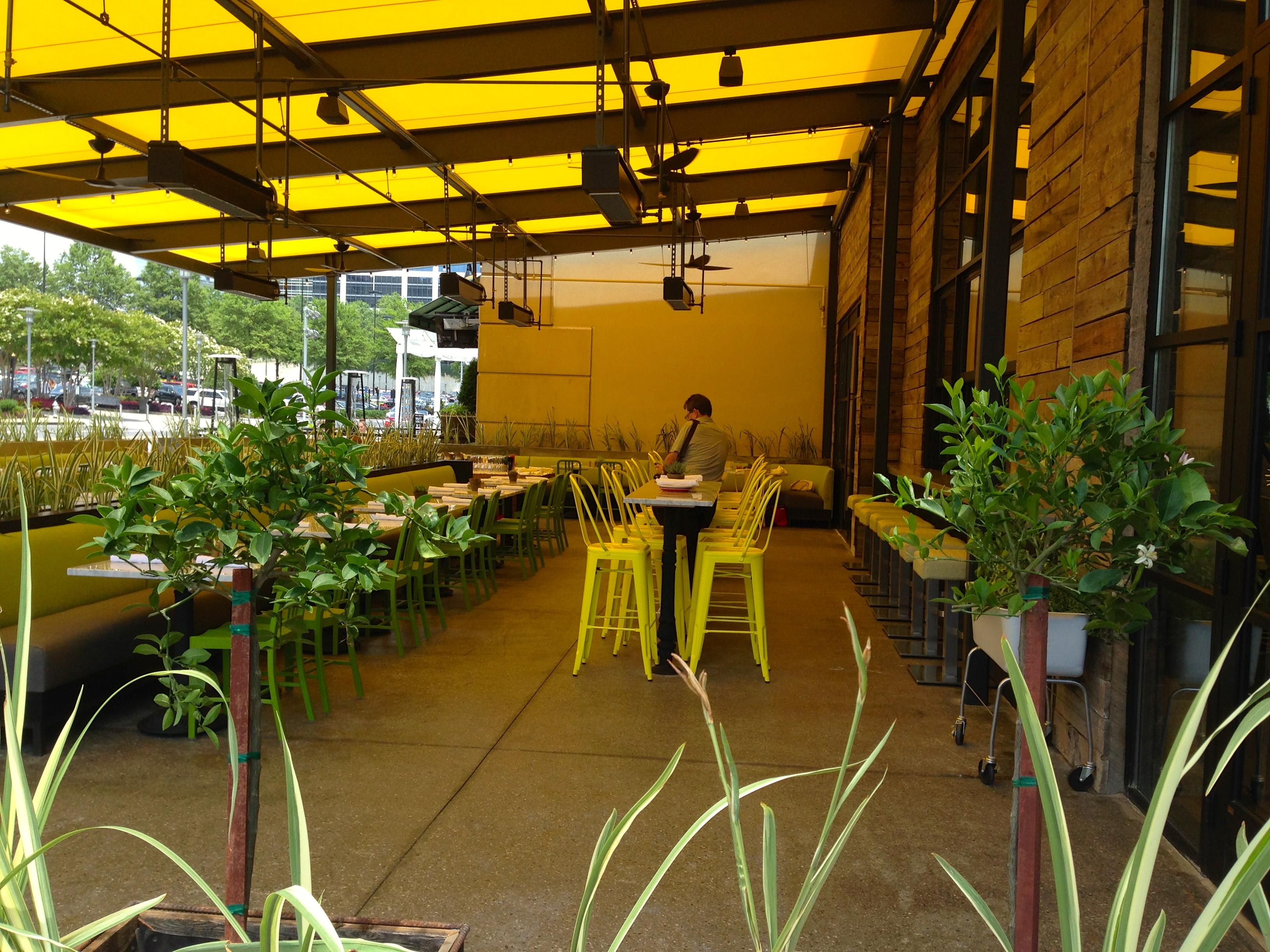 Date Night Extra: True Food Kitchen Grand Opening – Friday Date Night