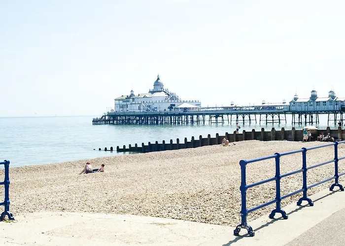 Find Your Ideal Accommodation at Eastbourne Hotels on Seafront