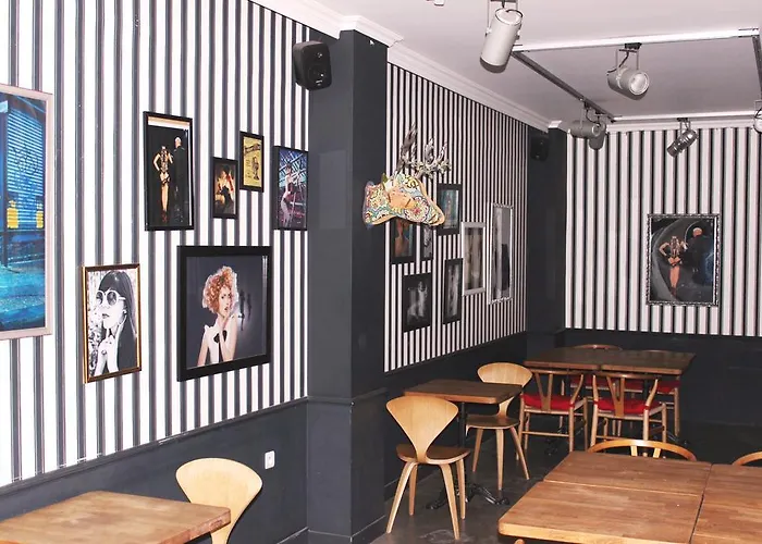 Cheap Hostels Paris