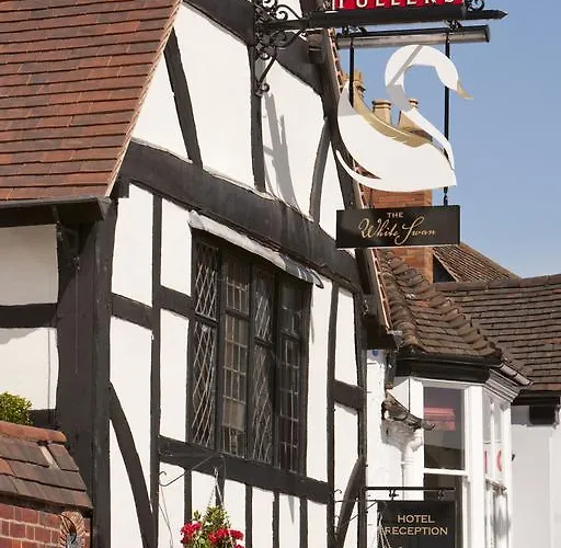Discover the Best Hotels in Stratford upon Avon Centre with Parking